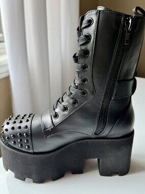 Charla Tedrick - Stomp Boot